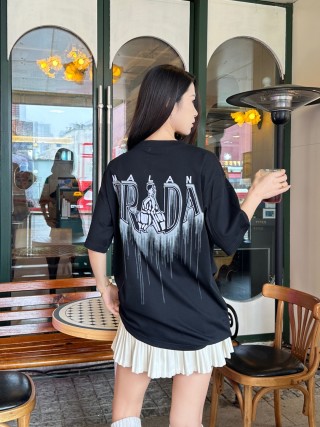 Moncler Black Logo Embroidered T-Shirt view 4