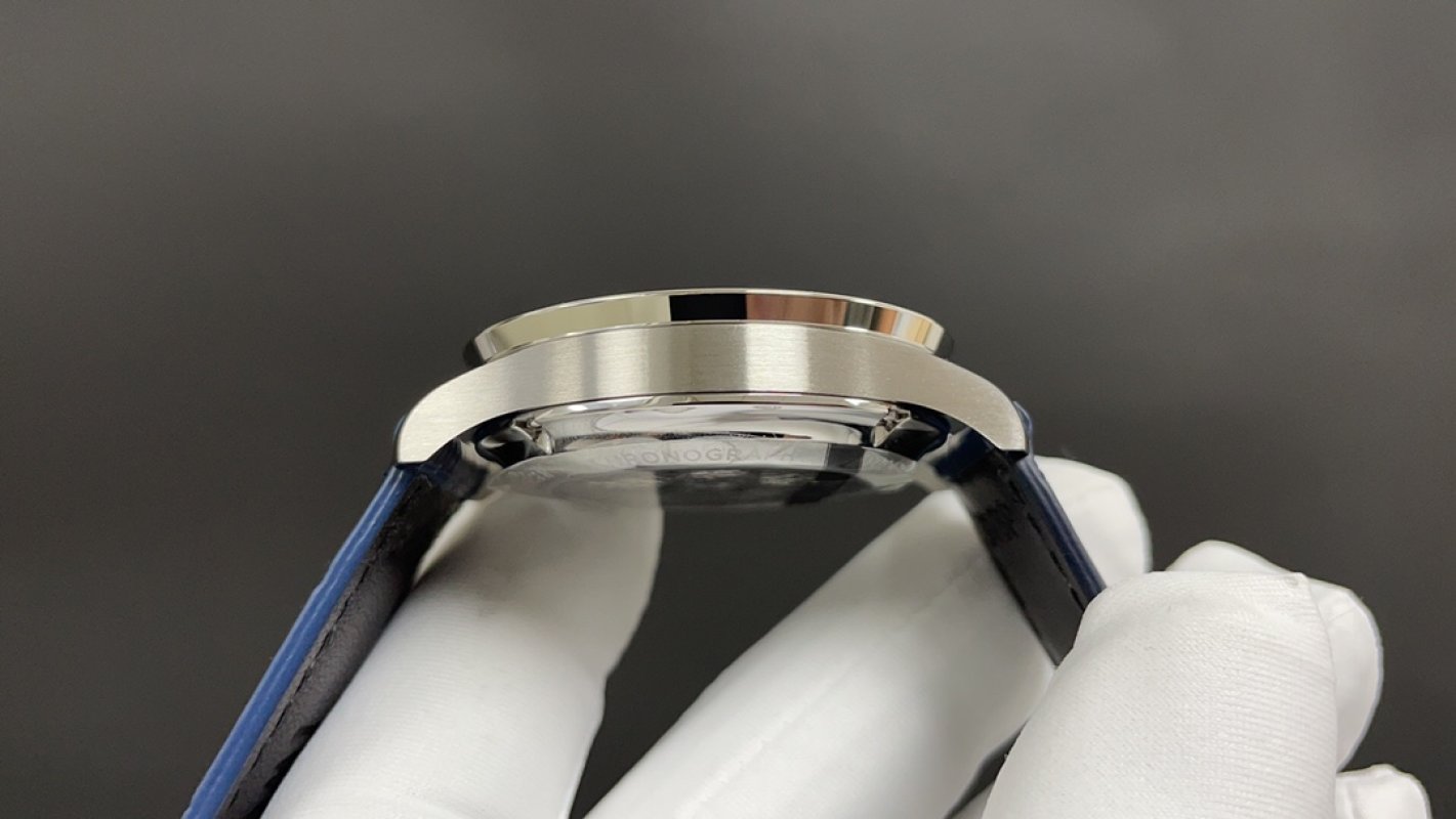 IWC Portuguese Chronograph 41mm Automatic Watch Silver Blue view