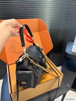 Louis Vuitton Odyssée Black Embossed Leather Shoulder Bag view 7