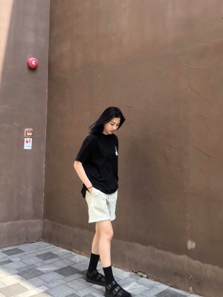 Black Minimalist Short Sleeve T-Shirt