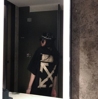Black Minimalist Short Sleeve T-Shirt view 7