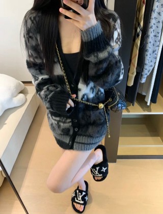 Black & Gray Leopard Print Knit Cardigan view 3
