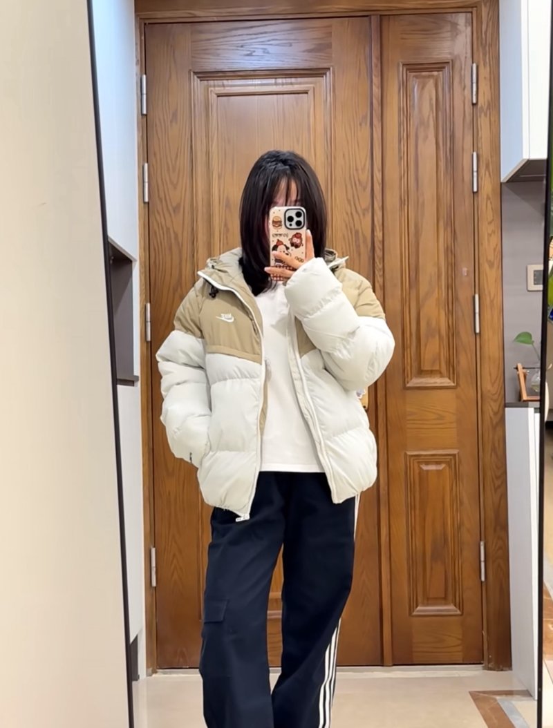 Nike Colorblock Puffer Jacket Cream & Tan