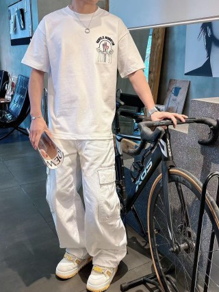 White Graphic Print Short Sleeve T-Shirt view 2