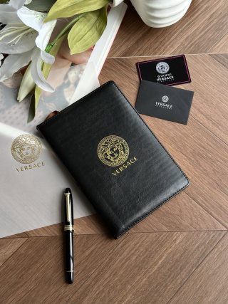 Versace Black Leather Notebook & Signature Pen Set view 2