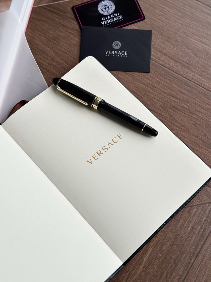Versace Black Leather Notebook & Signature Pen Set view