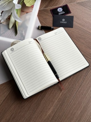 Versace Black Leather Notebook & Signature Pen Set view 5