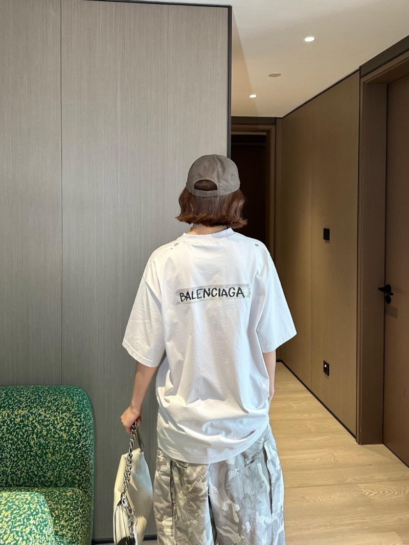 White Graphic Logo Short Sleeve T-Shirt view