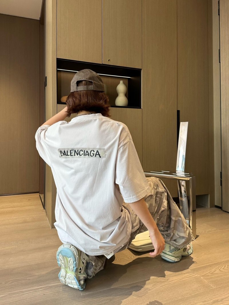 White Graphic Logo Short Sleeve T-Shirt view