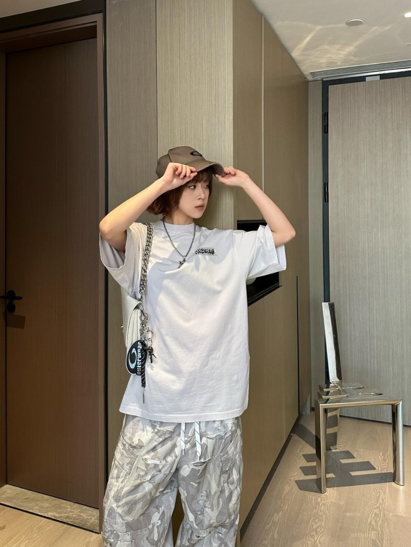 White Graphic Logo Short Sleeve T-Shirt view