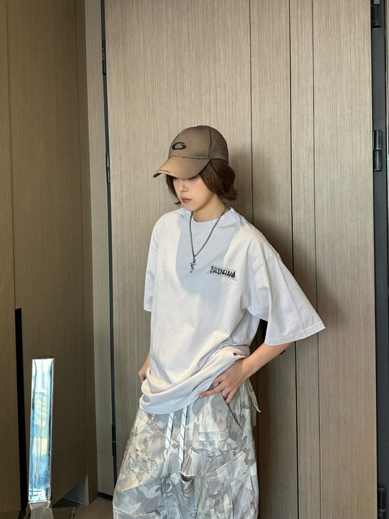 White Graphic Logo Short Sleeve T-Shirt view