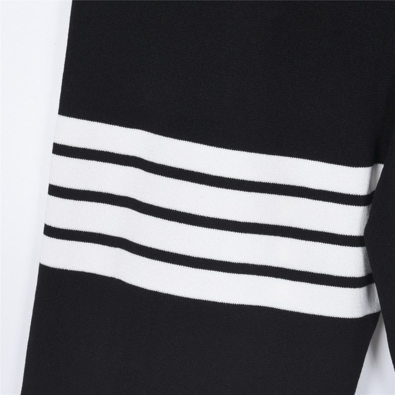 Black & White Stripe Ribbed Shorts view