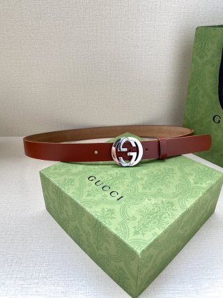 Gucci Double G Red Leather Belt view 3