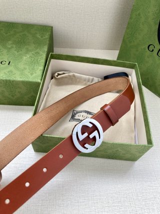 Gucci Double G Red Leather Belt view 4