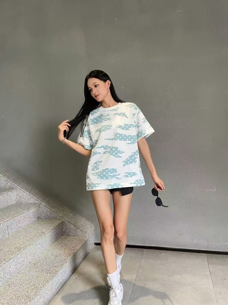 Louis Vuitton Monogram Cloud Print Short Sleeve T-Shirt White view