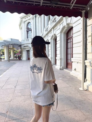Chanel White Logo Short Sleeve T-Shirt view 7
