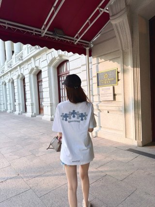 Chanel White Logo Short Sleeve T-Shirt view 8