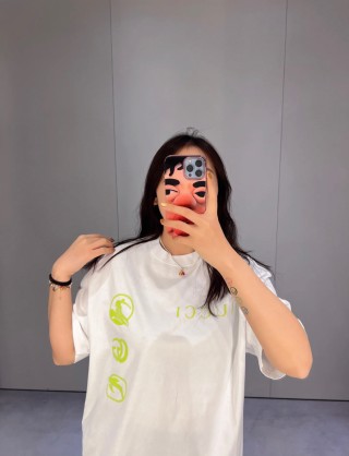 Gucci GG Logo Print White T-Shirt view 3