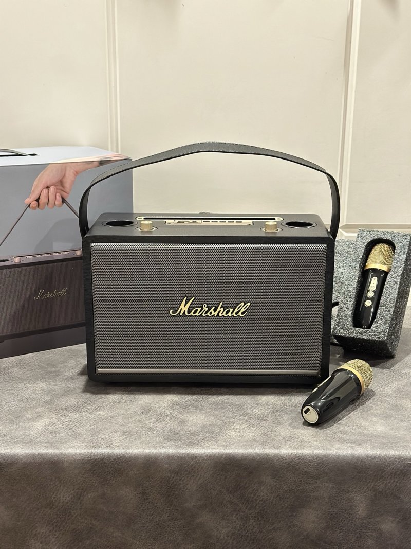 Marshall Kilburn II Portable Bluetooth Speaker Black