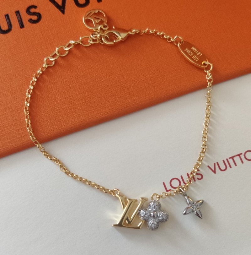 Louis Vuitton Gram Monogram Floral Zirconia Bracelet Gold