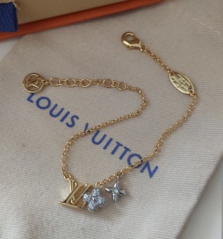 Louis Vuitton Gram Monogram Floral Zirconia Bracelet Gold view 5