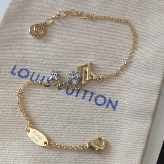 Louis Vuitton Gram Monogram Floral Zirconia Bracelet Gold view 8