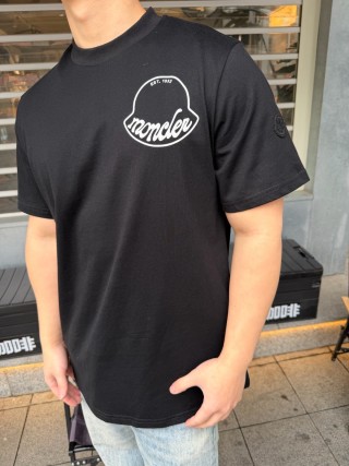Moncler Logo Crest Black T-Shirt