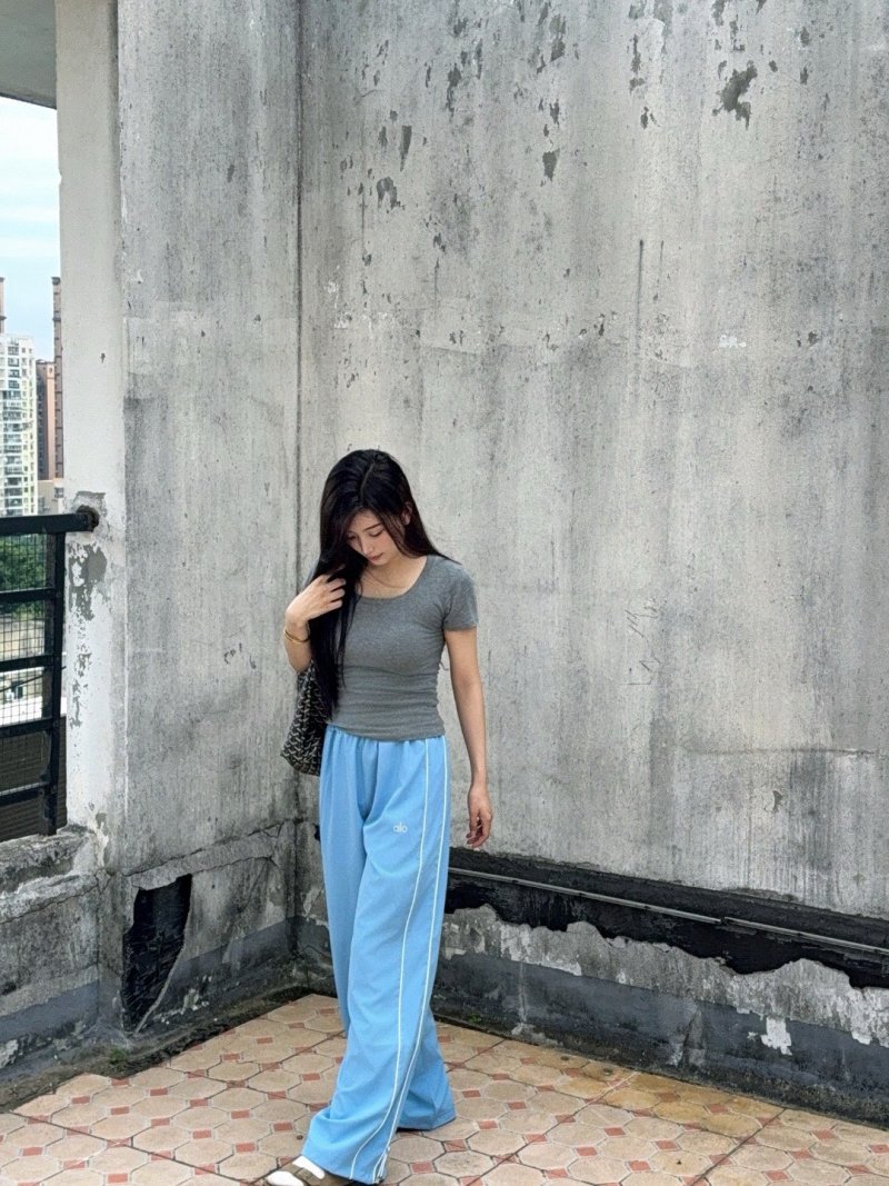 Alo Yoga High-Waist Track Pants Light Blue view