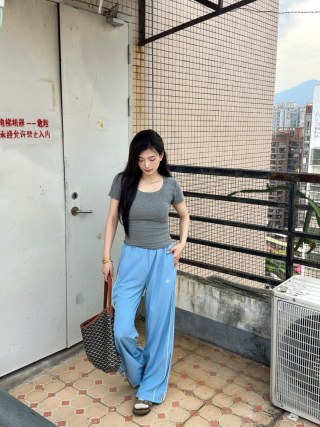 Alo Yoga High-Waist Track Pants Light Blue view 6