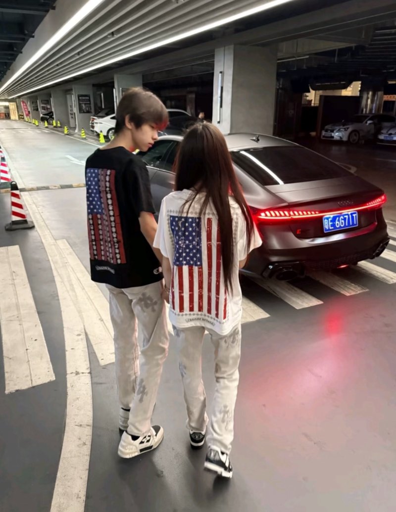 Chrome Hearts Vertical Flag Print Crew Neck T-Shirt White view