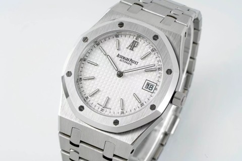 Audemars Piguet Royal Oak 15202 Steel Ultra-Thin Automatic view 3