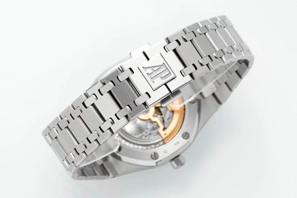 Audemars Piguet Royal Oak 15202 Steel Ultra-Thin Automatic view