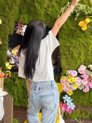 Light Wash High-Waist Straight Leg Denim Jeans view 8