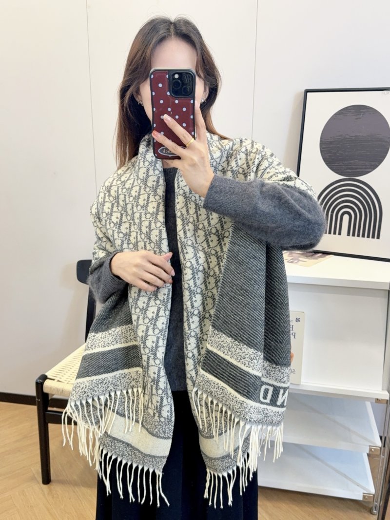Dior Geometric Jacquard Cashmere Scarf - Charcoal & Cream
