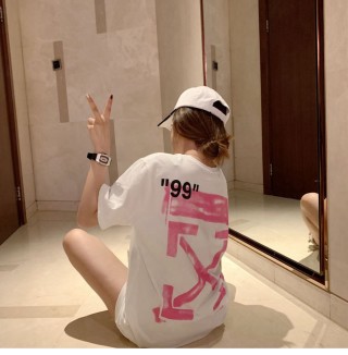 White Oversized T-Shirt with Pink '99' Graphic Print