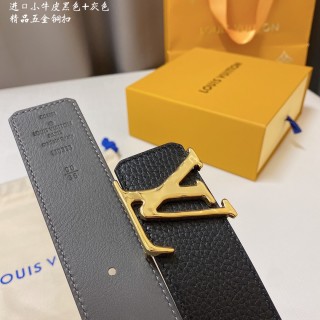 Louis Vuitton LV Initials Black Leather Belt 4.0cm view 4