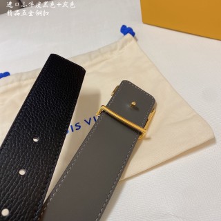 Louis Vuitton LV Initials Black Leather Belt 4.0cm view 5