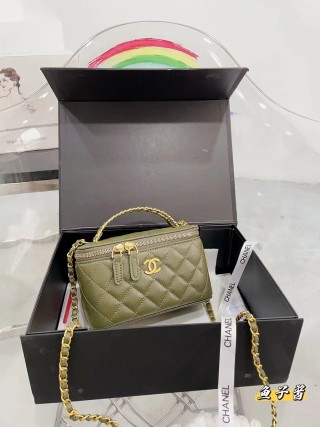 Chanel Quilted Caviar Leather Box Bag Pink 20cm view 3