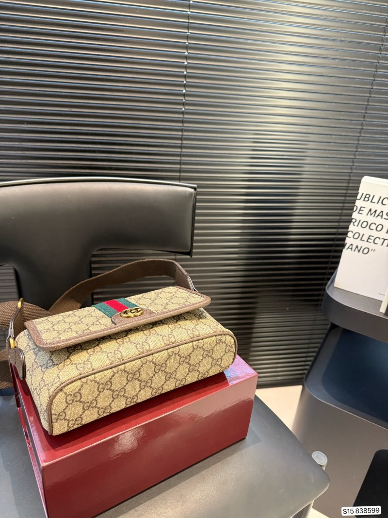 Gucci GG Marmont Shoulder Bag Beige Canvas Red Web view