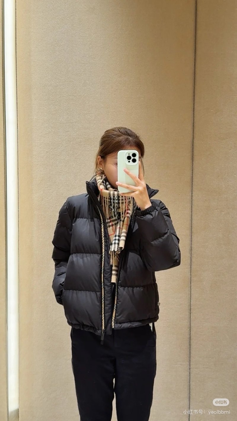 Black Puffer Down Jacket - Quilted Warmth