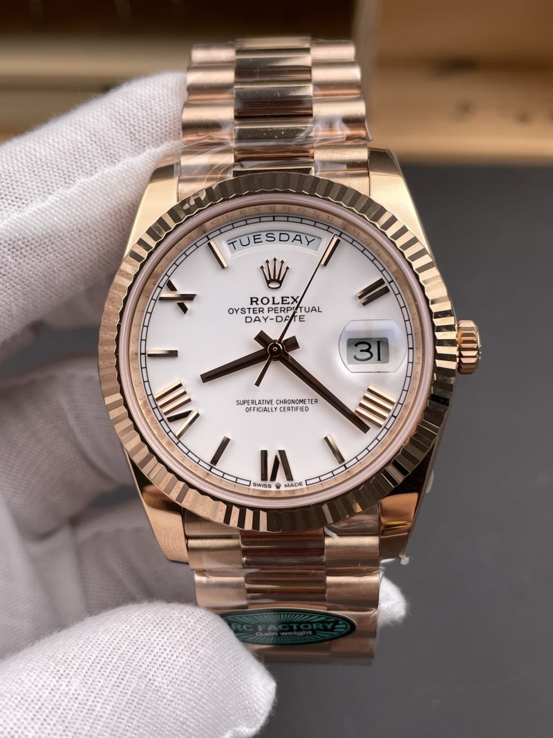 Rolex Day-Date Rose Gold White Roman Dial 40mm view