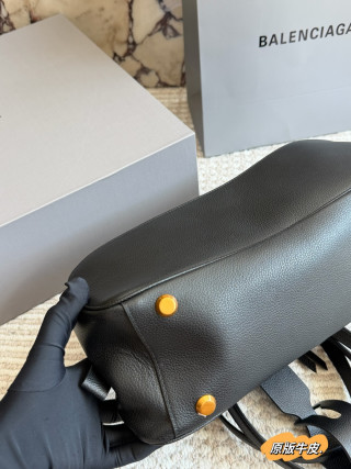 Balenciaga Bowling Bag Black Leather view 6