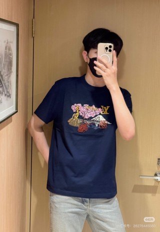 Navy Graphic Print Short Sleeve T-Shirt view 5