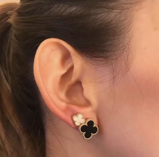 Van Cleef & Arpels Black Onyx Four-Leaf Clover Earrings view 4