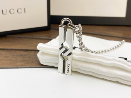 Gucci H-Pendant Couple Necklace Silver view 5