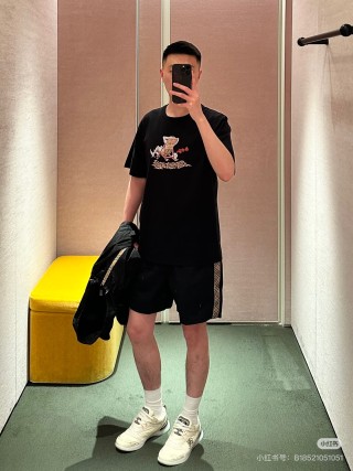 Black Graphic Print Short Sleeve T-Shirt view 3