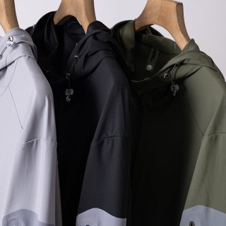 Arc'teryx Hooded Outdoor Sunshade Jacket - Military Green view 11