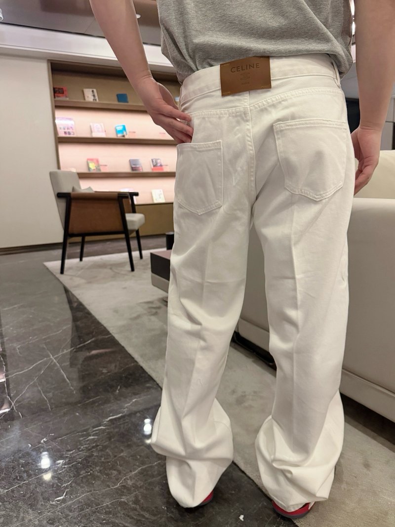 Premium Cream White Straight-Fit Denim Jeans view
