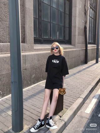 Balenciaga Crew Black T-Shirt view 4