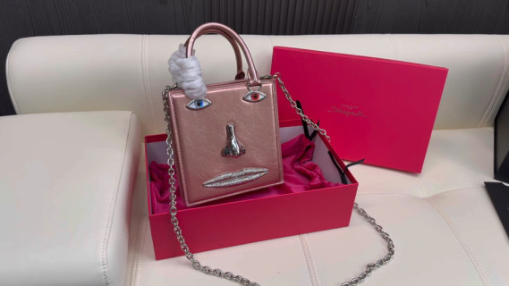 Loewe Puzzle Face Bag Rose Quartz video